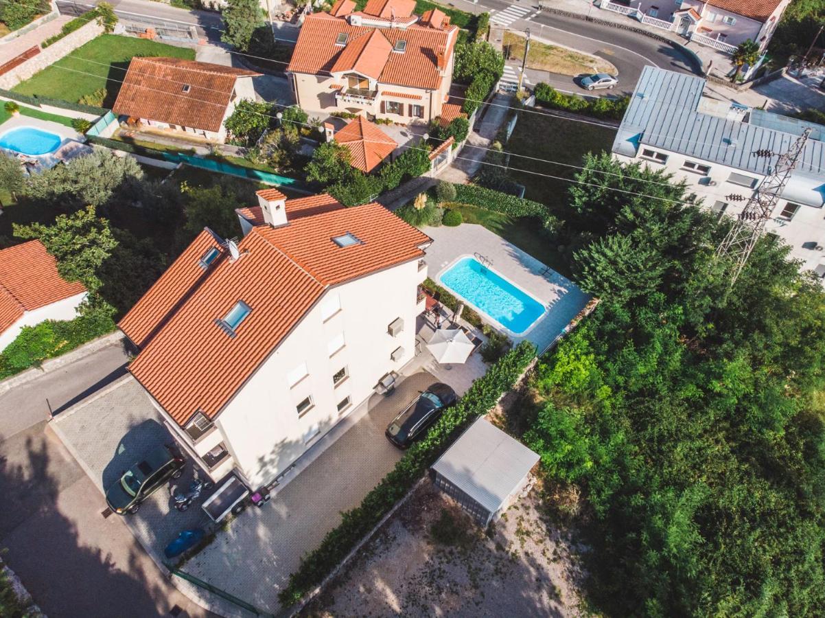Panoramic Apartment Sea View And Pool Opatija Ичичи Экстерьер фото